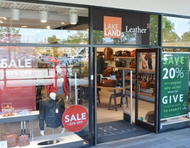 Cheshire Oaks Showroom